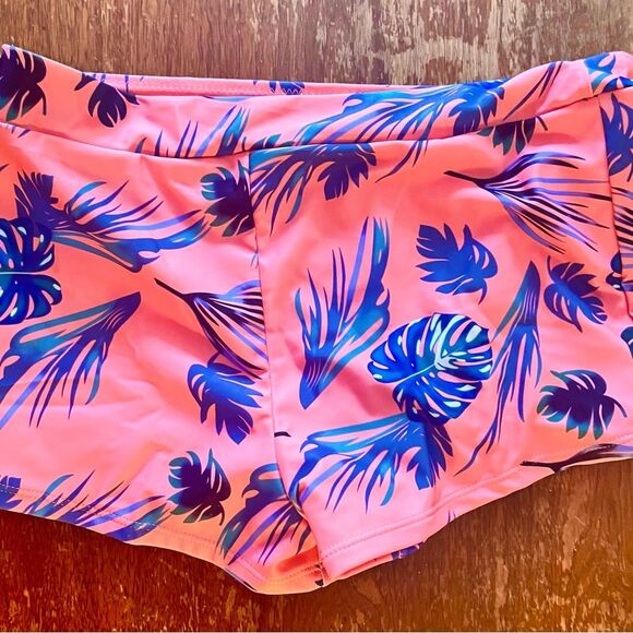 Coral Women’s Tankini Swimsuit with Boy Shorts (L) - Picture 6 of 6